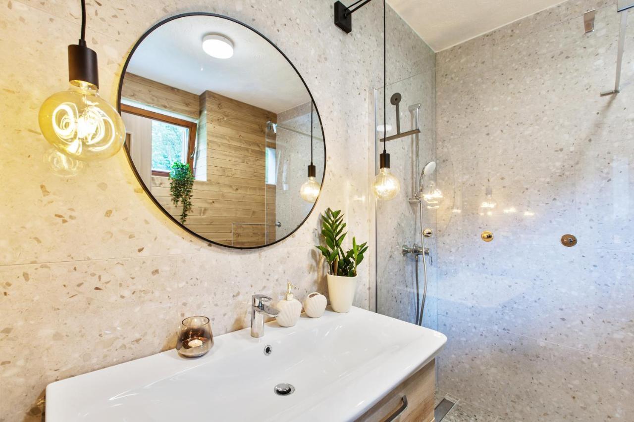 Zazi Apartmany Mýto pod Ďumbierom Eksteriør bilde